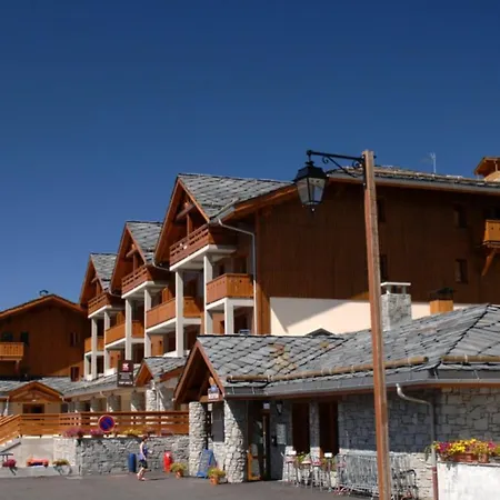 Chalet 6 Panorama 1 * Valmeinier